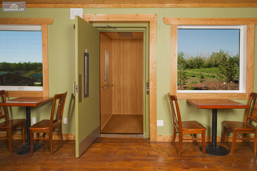 Elvoron wheelchair lift image on Bedco Mobility website