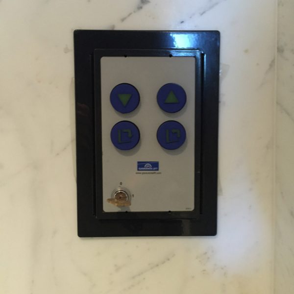 wheelchair lift call station image on Bedco Mobility website
